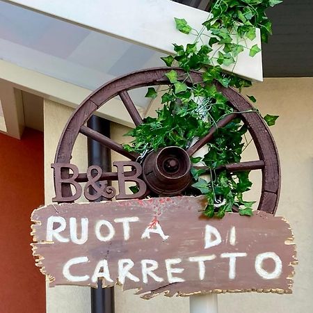 B&B Ruota Di Carretto นีโกโลซี ภายนอก รูปภาพ