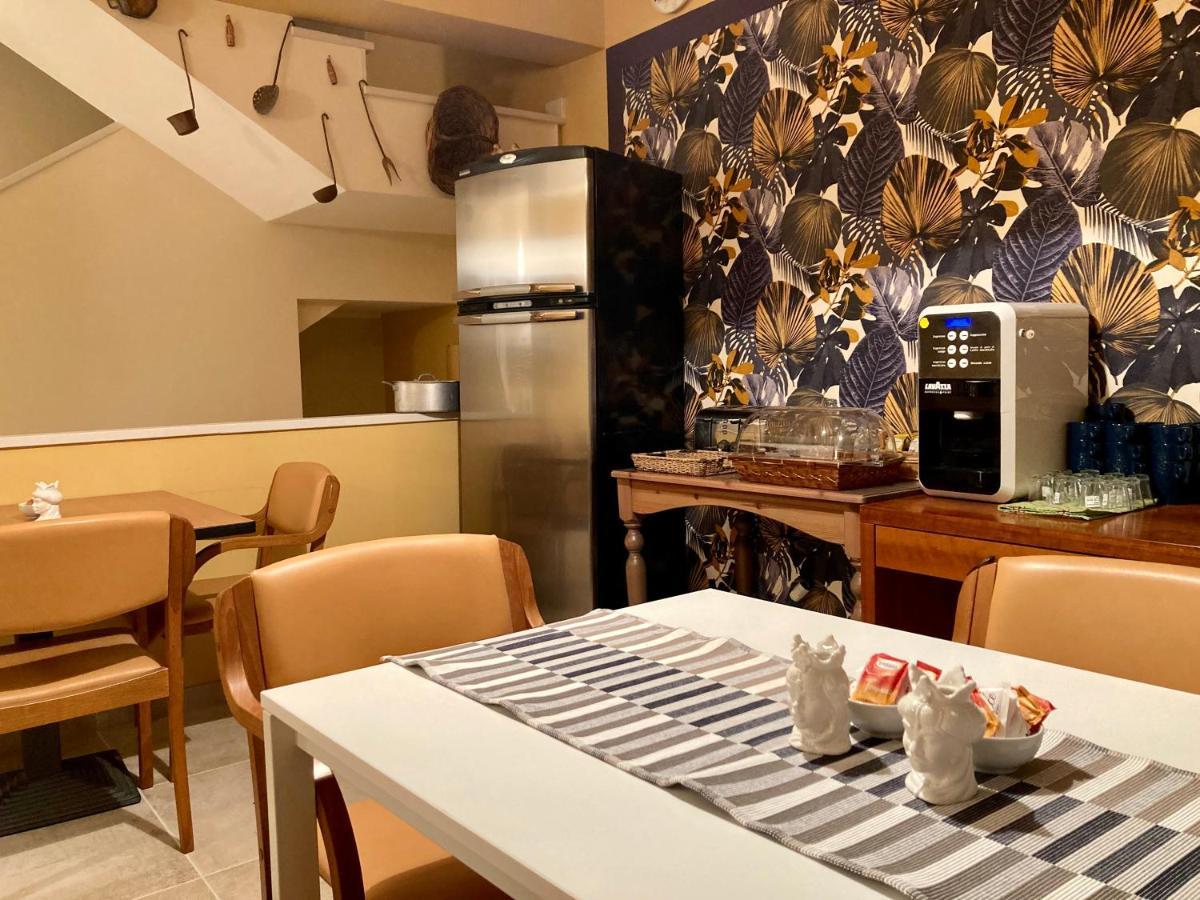 B&B Ruota Di Carretto นีโกโลซี ภายนอก รูปภาพ