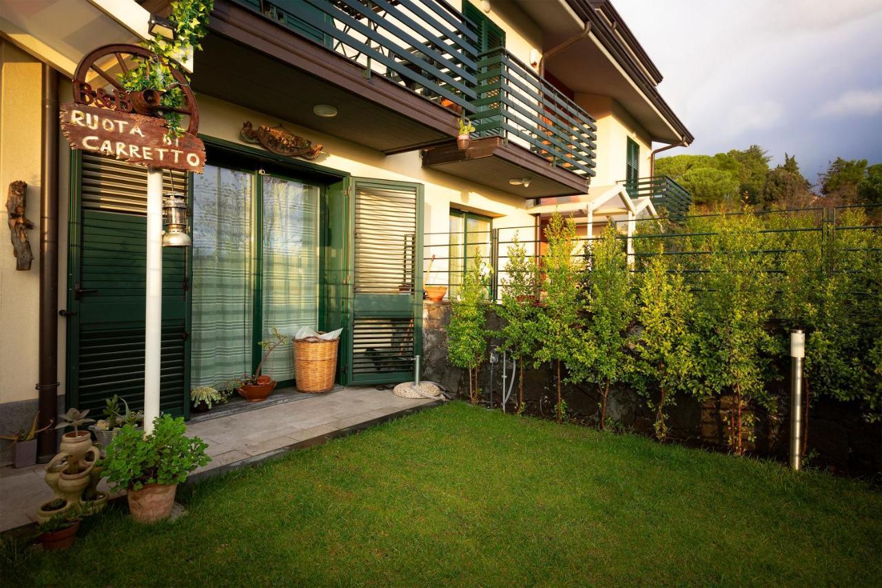 B&B Ruota Di Carretto นีโกโลซี ภายนอก รูปภาพ