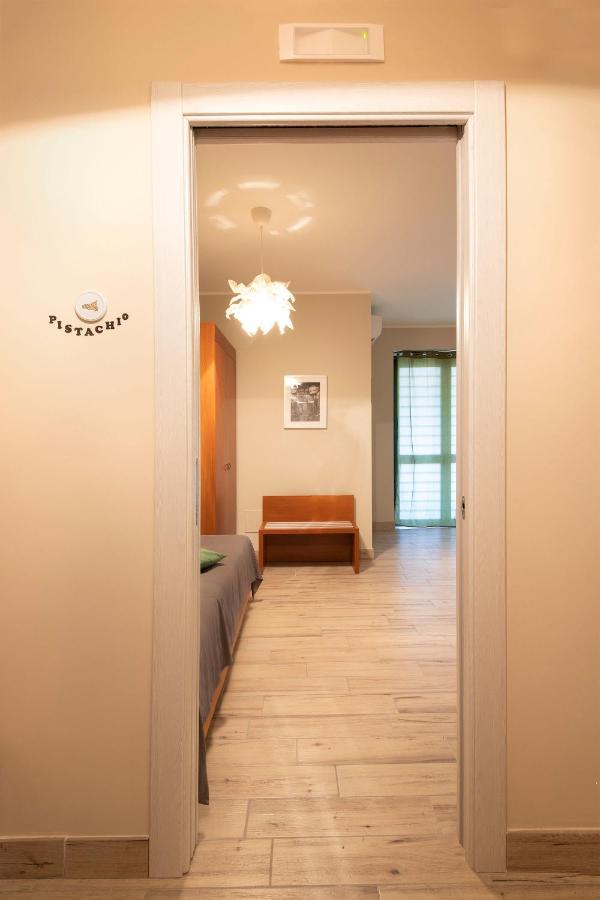 B&B Ruota Di Carretto นีโกโลซี ภายนอก รูปภาพ