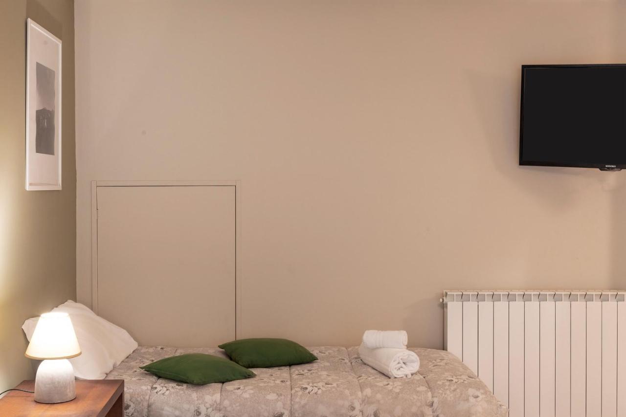B&B Ruota Di Carretto นีโกโลซี ภายนอก รูปภาพ