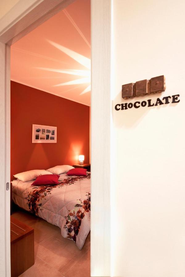 B&B Ruota Di Carretto นีโกโลซี ภายนอก รูปภาพ